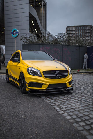 The Bold A45 AMG: A Yellow Powerhouse 🚗💨