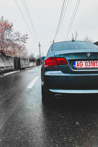BMW E92: A Glimpse of Romanian Roads 🚗🇷🇴