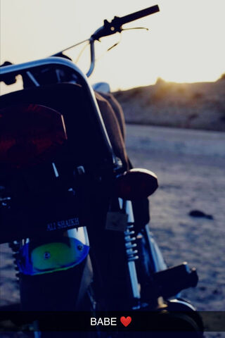 Cruising into the Sunset: The Honda 125 Adventure 🌅🏍️