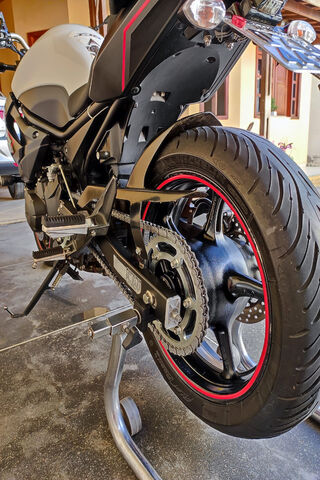 Rev Up with the XJ6 N: A Rider's Dream! 🏍️✨