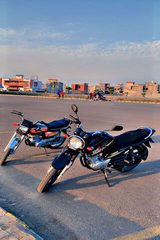 Yamaha YBR G: The Ultimate Ride for City Adventures! 🏍️✨