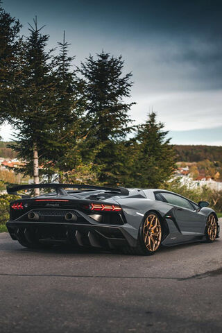 Aventador SVJ