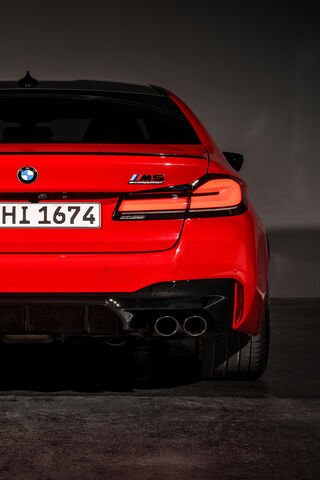 Unleashing Power: The BMW M5 Competition 🚗💨