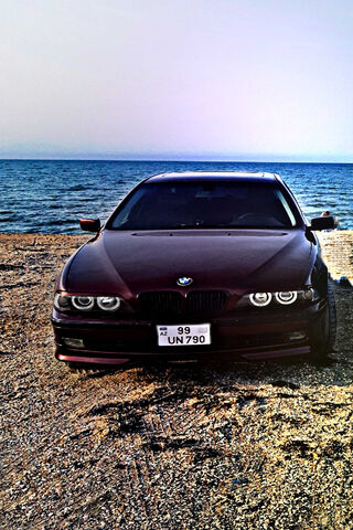 Elegance on the Shore: The BMW 525