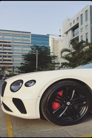 Bently Bliss: The Epitome of Luxury 🚗✨