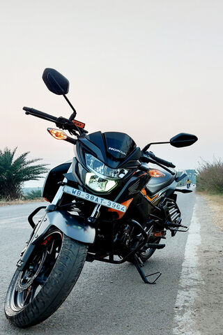 Cb Hornet 160r