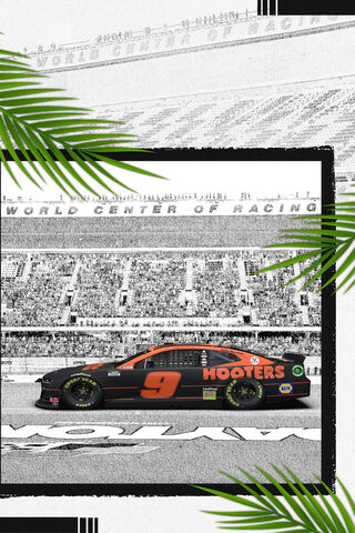 Chase Elliott's Hooters Ride: A Racing Icon 🏁🍗