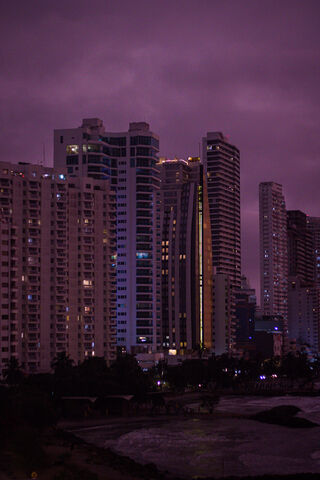 Cartagena's Twilight Glow 🌆✨