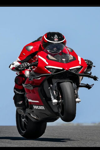 Ducati: The Thrill of the Ride! 🏍️🔥