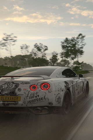 Speed and Style: The Forza Horizon 5 Nissan Experience 🚗💨
