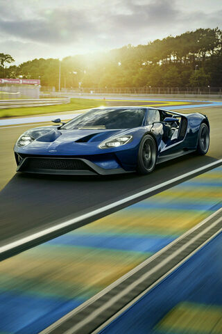 Ford GT: The Ultimate Racing Machine 🏎️💨