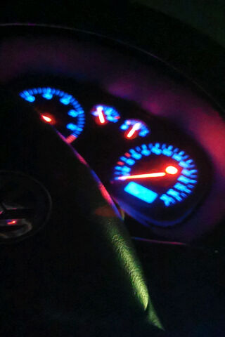 Illuminated Insights: The Golf 4 Dashboard