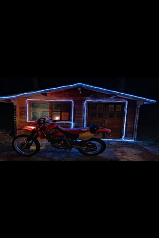 Honda XR 250: The Adventurer's Ride 🌟🏍️