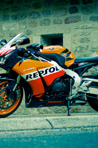 Rev Up Your Ride: The Honda CBR Repsol Edition 🏍️🔥
