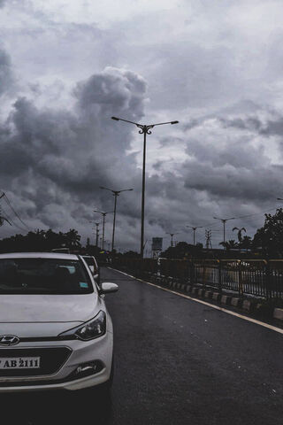 I20: Journey Through the Clouds ☁️🚗