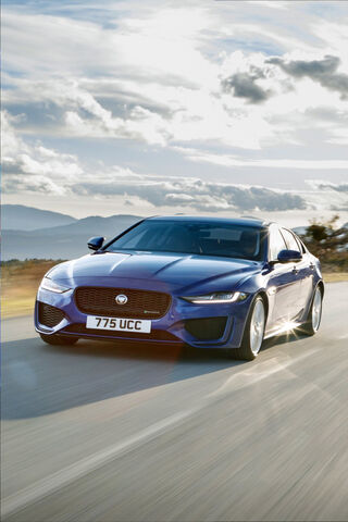 Jaguar: The Epitome of Luxury and Performance 🐆✨