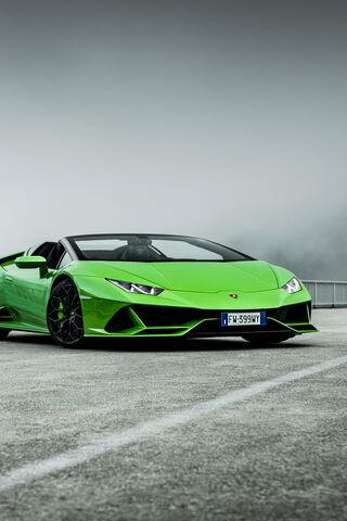 Lamborghini Huracan: The Green Beast Unleashed! 🏎️💨