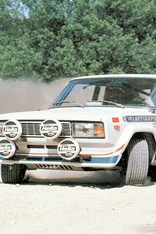 Lada-2105: The Classic Rally Legend 🚗💨