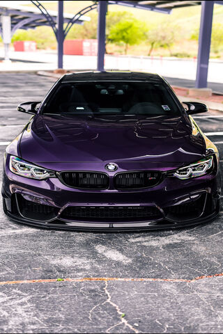 Midnight Majesty: The Allure of the Midnight Purple BMW 🌌🚗