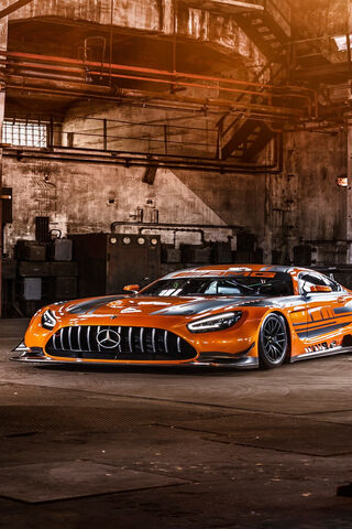 Mercedes Marvel: The Speed Machine 🏎️✨