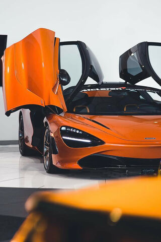 Unleashing the Beast: McLaren 720S 🚗🔥