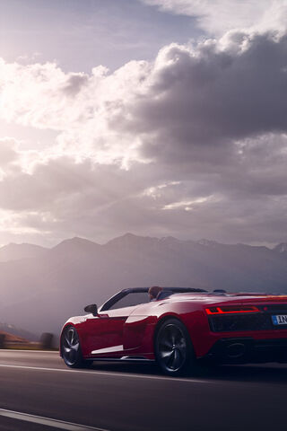 Unleashing the R8 V10 Spider: A Symphony of Speed and Style 🚗💨