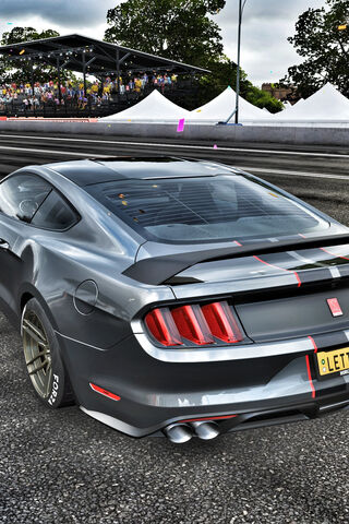 Unleashing Power: The Shelby GT350R Roars to Life! 🏎️💨
