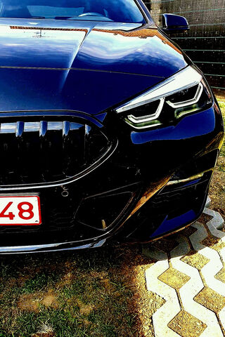 Sleek Elegance: The Serie 2 Gran Coupe 🚗✨