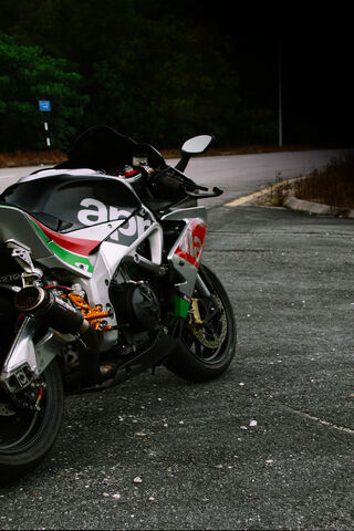 Unleashing Power: The Superbike S10 Experience 🏍️💨
