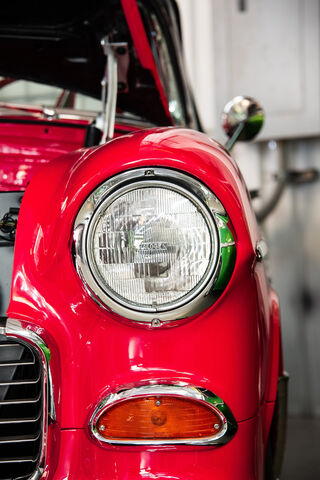 Classic Charm: The Allure of Vintage Cars 🚗✨