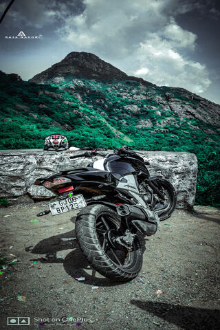 Apache Adventure: Ride into the Wild 🌄🏍️