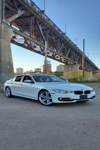 Sleek Elegance: The BMW F30 in Urban Splendor 🚗✨