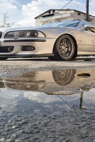 Elegance on Wheels: The BMW E39