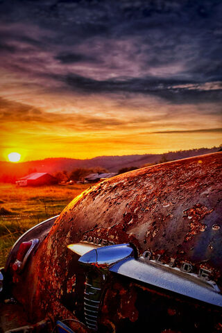 Rusty Roads and Golden Horizons 🌅