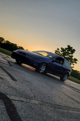 Ford Focus SVT: A Sunset Stunner 🌅🚗