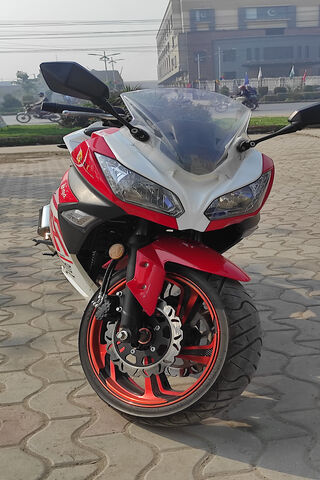 Kawasaki Ninja: The Ultimate Sportbike Experience 🏍️💨