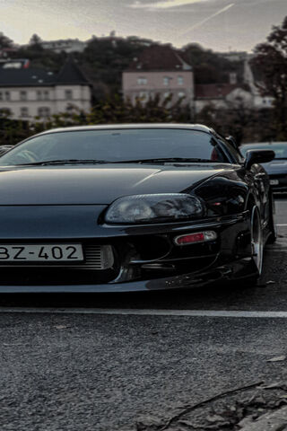 The Iconic Toyota Supra Mk4: A Legend on Wheels 🚗✨