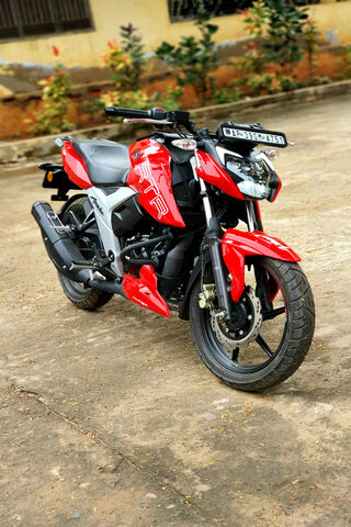 Apache RTR 160 4V