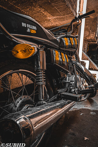 Love on Two Wheels: The BIKE 125