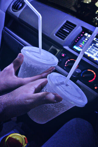 Refreshing Sips on the Go 🚗🥤