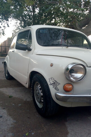 Classic Charm: The Fiat 600 🚗✨