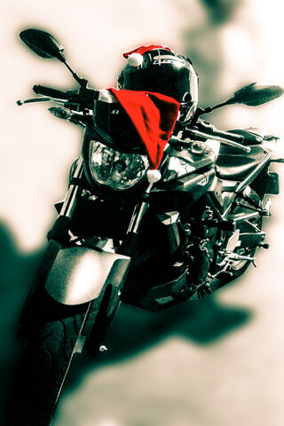 Holiday Spirit on Two Wheels 🎄🏍️