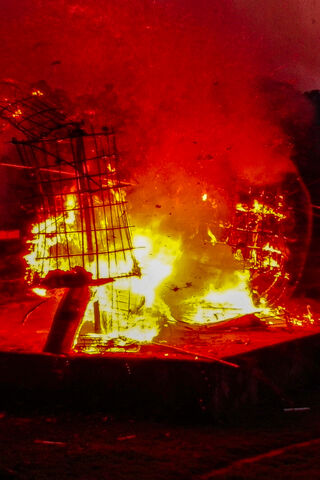 Ravan's Fiery Demise: A Festival of Triumph 🎆🔥