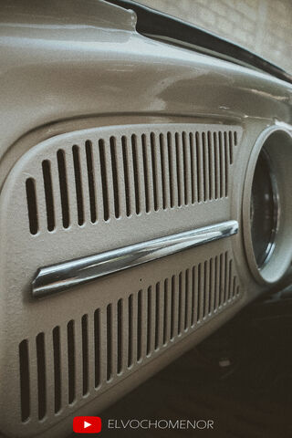 Vocho Vibes: A Classic Beauty on Wheels 🚗✨