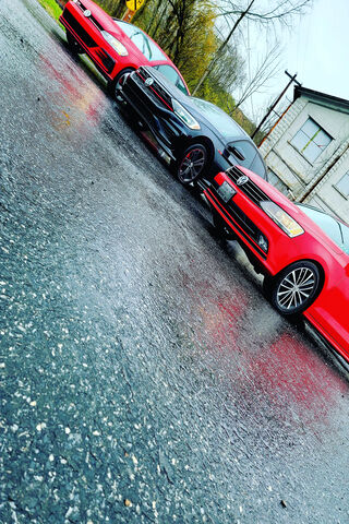 The Bold 2019 Volkswagen GLI: A Sporty Icon on the Road 🚗💨