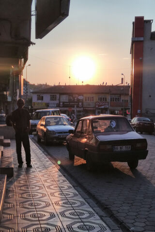 Sunset Serenity: A Glimpse of Araba TLDR