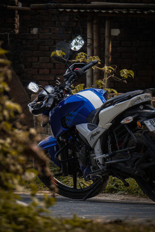 Aman Arav: The Spirit of Adventure on Two Wheels 🏍️✨
