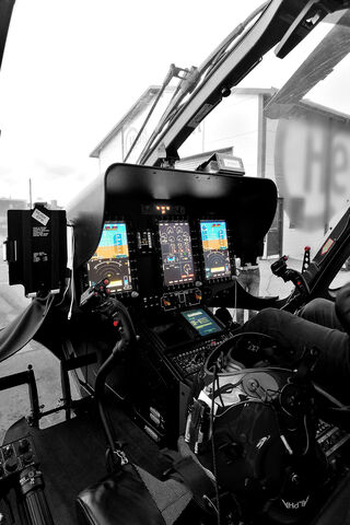 Inside the Airbus: A Pilot's Perspective ✈️