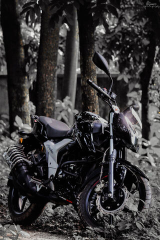 Unleashing the Apache 160 4V: A Ride to Remember! 🏍️✨