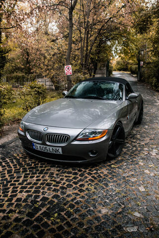 Elegance on Wheels: The BMW Z4 Cabrio TL